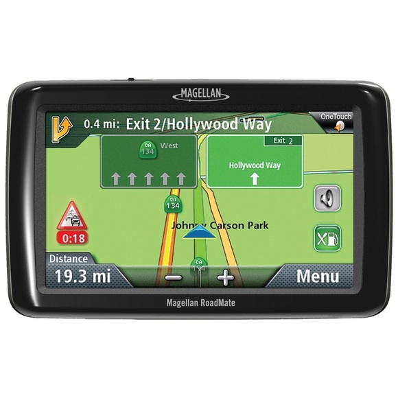 Magellan RoadMate 1420 Automobile Portable GPS Navigator - Picture 2 of 11
